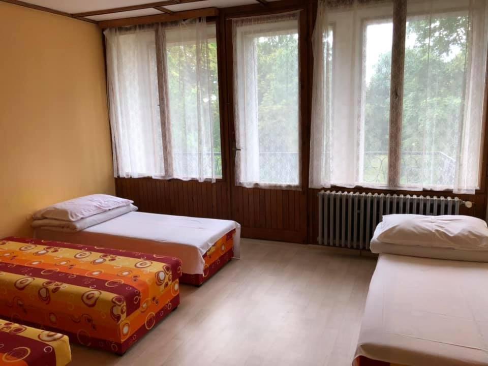 Družstevní dům Choustník Choustnik Exterior foto